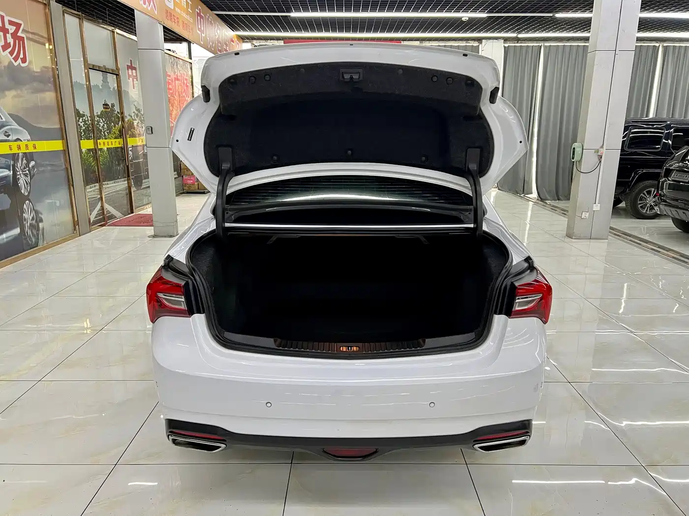 Фото 8 - Buick Verano