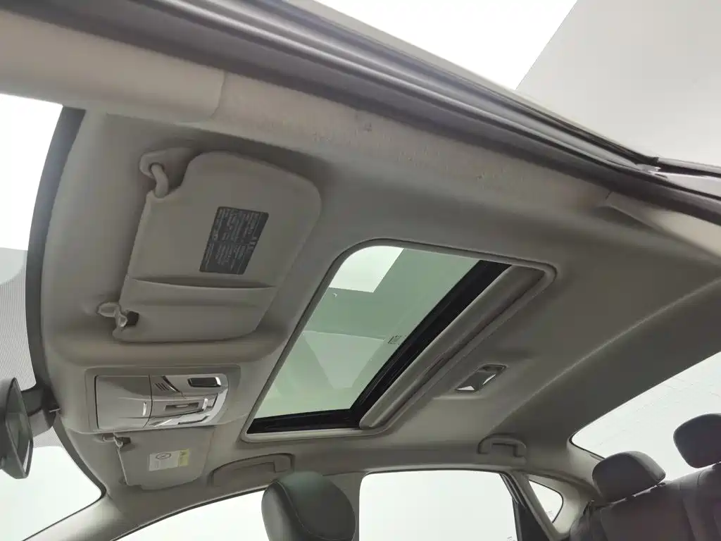 Nissan SYLPHY, миниатюра 14