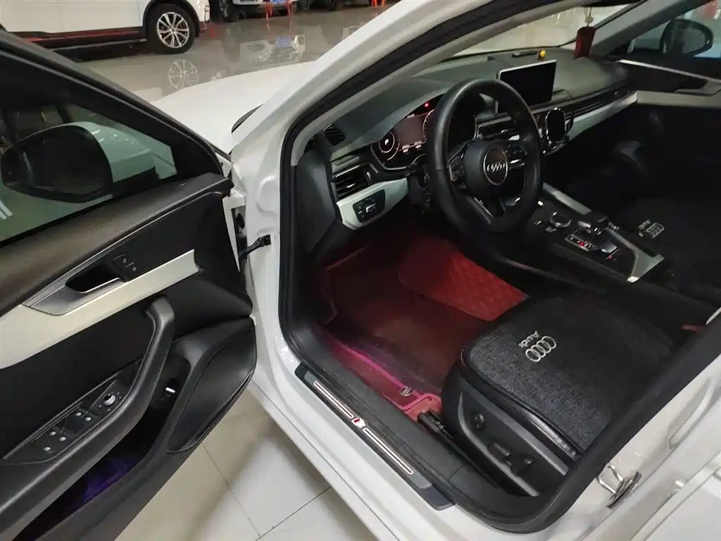 Audi A4L 2019 40 TFSI Fashion (China V) фото 16