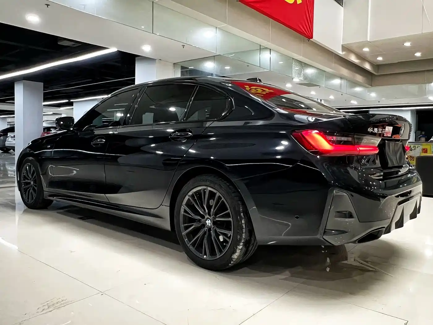 Фото 5 - BMW 3 Series