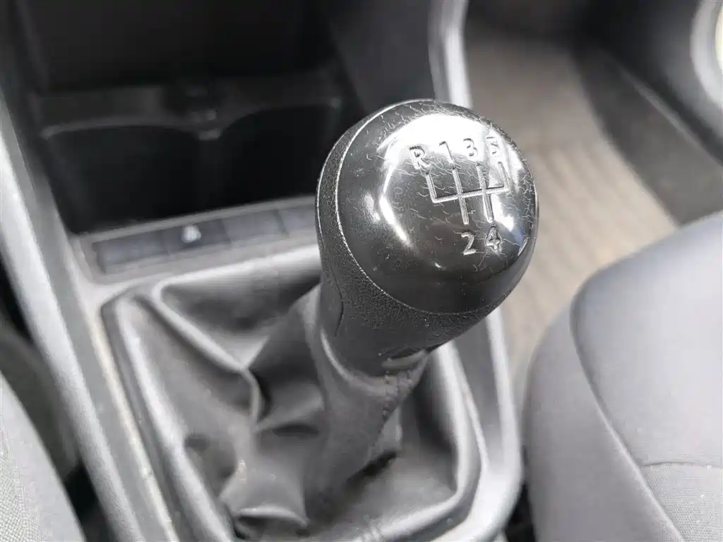 Volkswagen Santana 2018 1.5L Manual Trend Edition фото 14