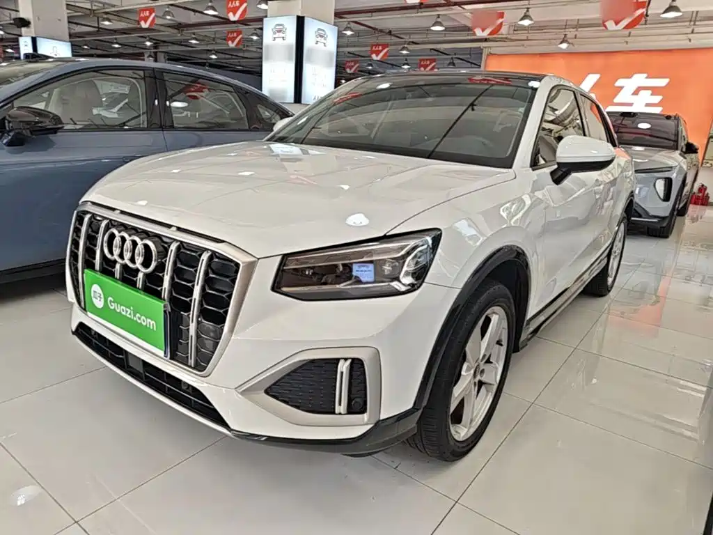 Фото 2 - Audi Q2L