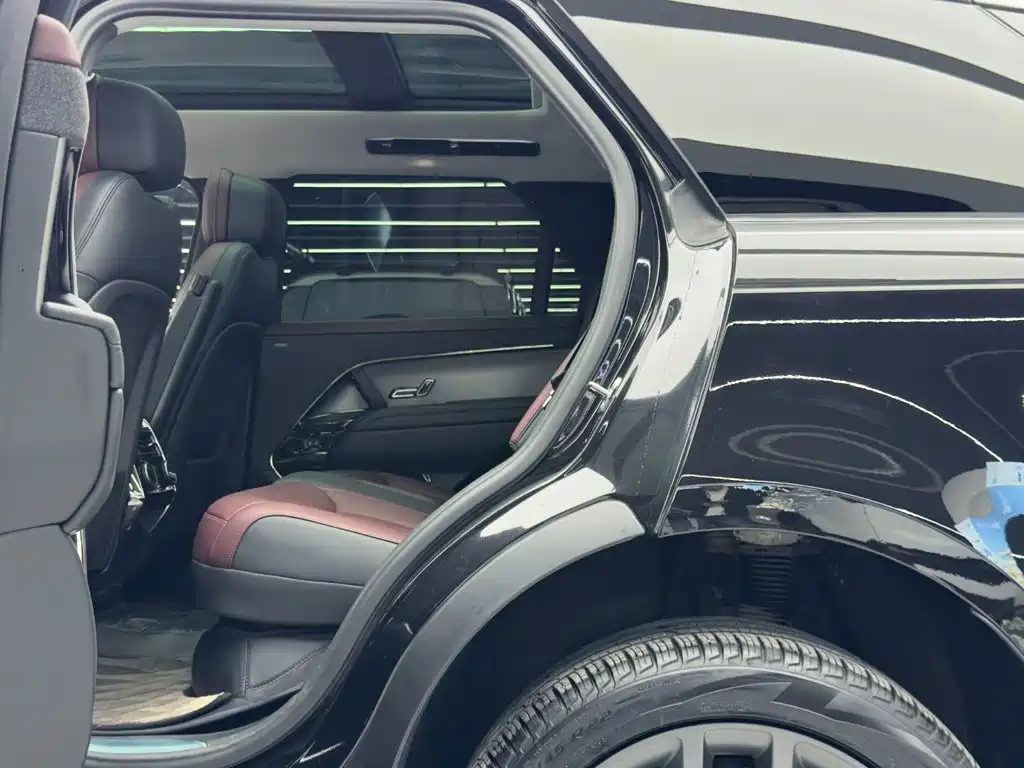 Photo 9 - Land Rover Range Rover Sport