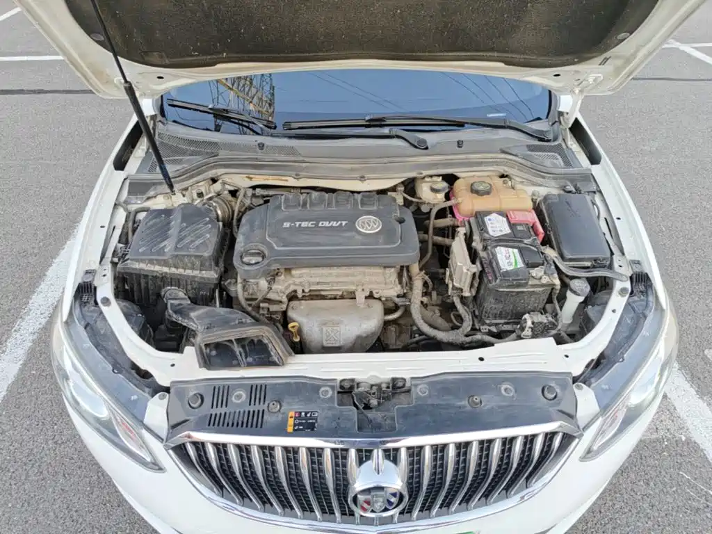 Фото 20 - Buick Excelle