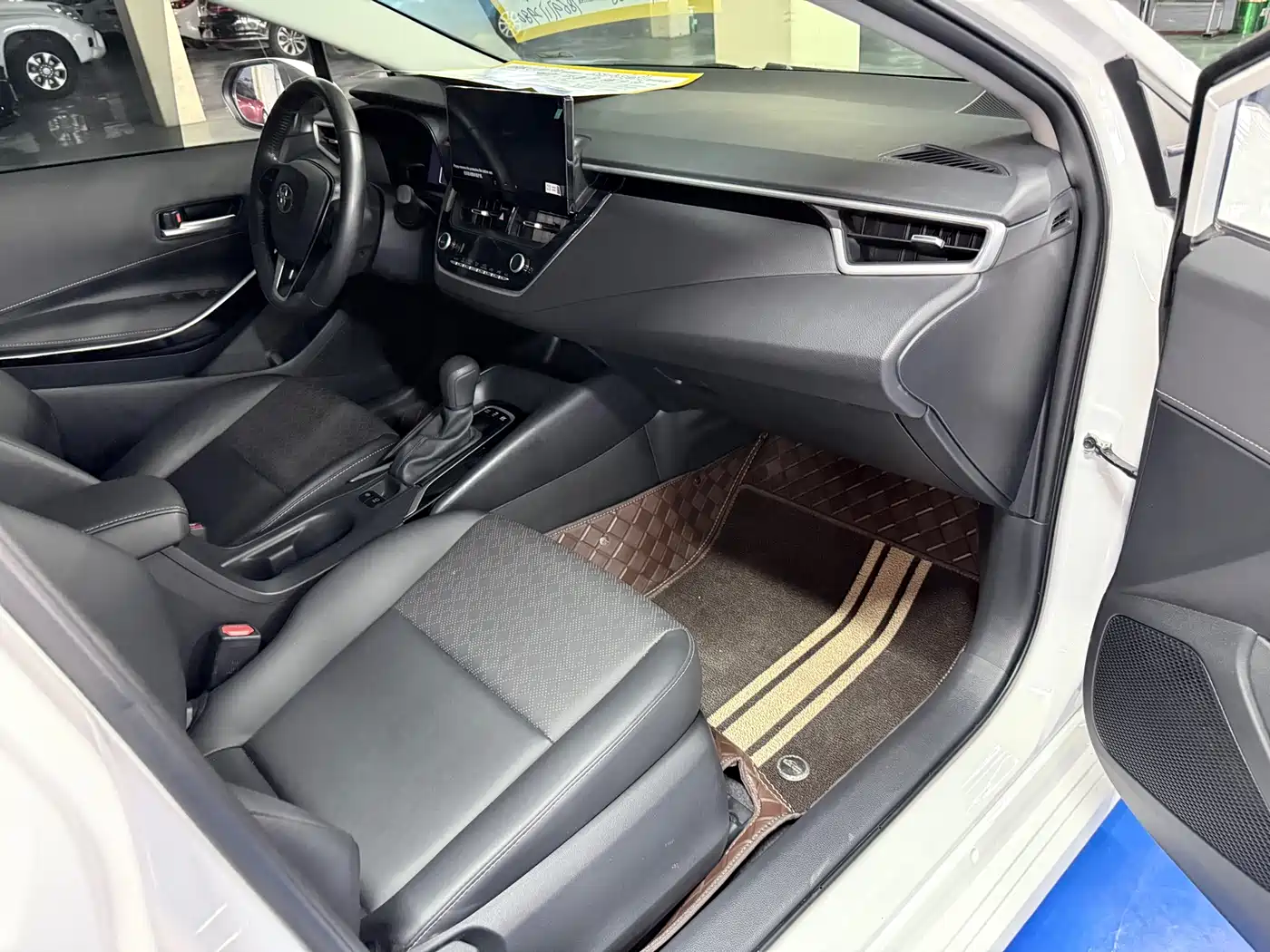 Toyota Corolla 2024 1.8L Smart Hybrid Dual Engine Flagship Edition фото 21