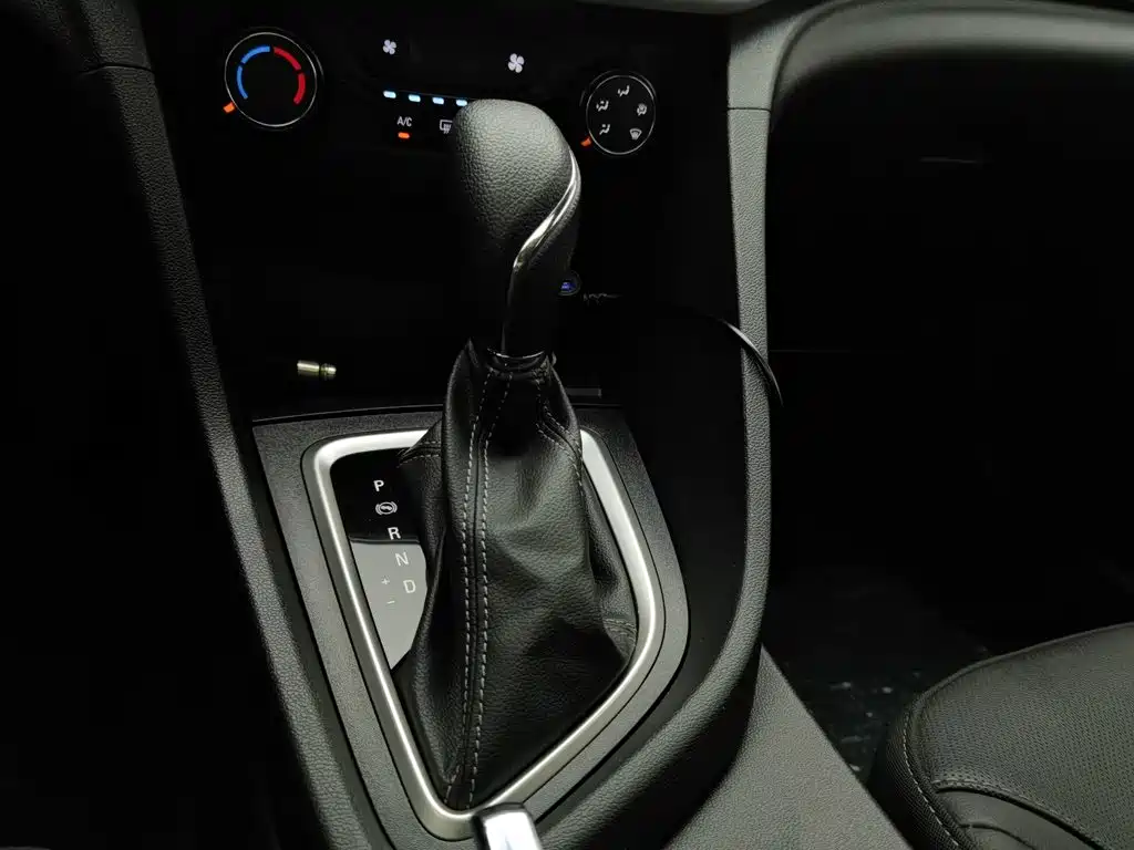 Buick Excelle, миниатюра 13