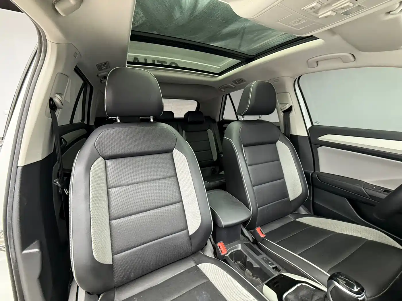 Volkswagen T-ROC 2023 280TSI DSG 2WD Time Edition фото 14