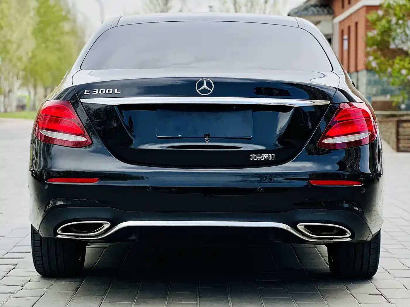 Mercedes-Benz E-Class 2016 E 300 L Sport Fashion Type фото 8