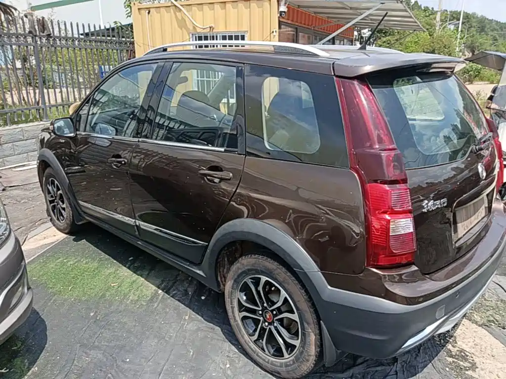Dongfeng Fengxing Joyear X3 2018 2017 1.5L Manual Comfort