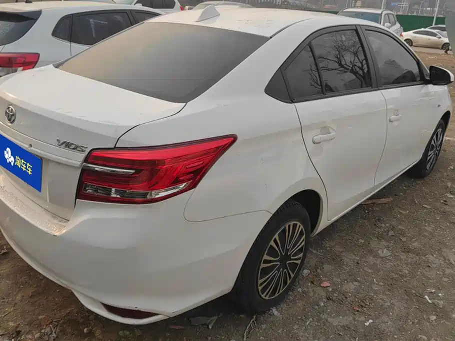 TOYOTA VIOS