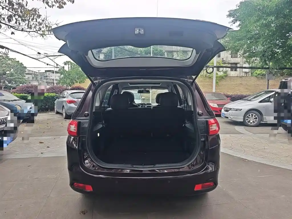 Haima Famila MPV 2017 2017 7-Seater 1.5T Automatic Comfort