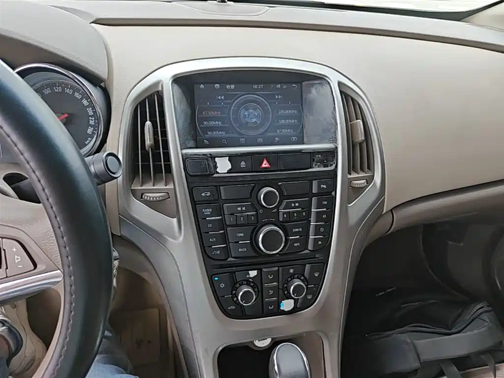Buick Excelle 2013 GT 1.6L Automatic Fashion Edition фото 13