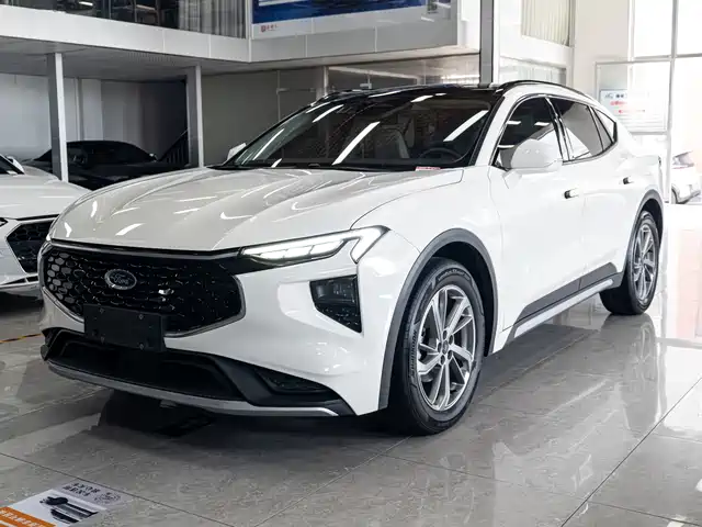  Ford EVOS 2022 EcoBoost 245 Trend Edition