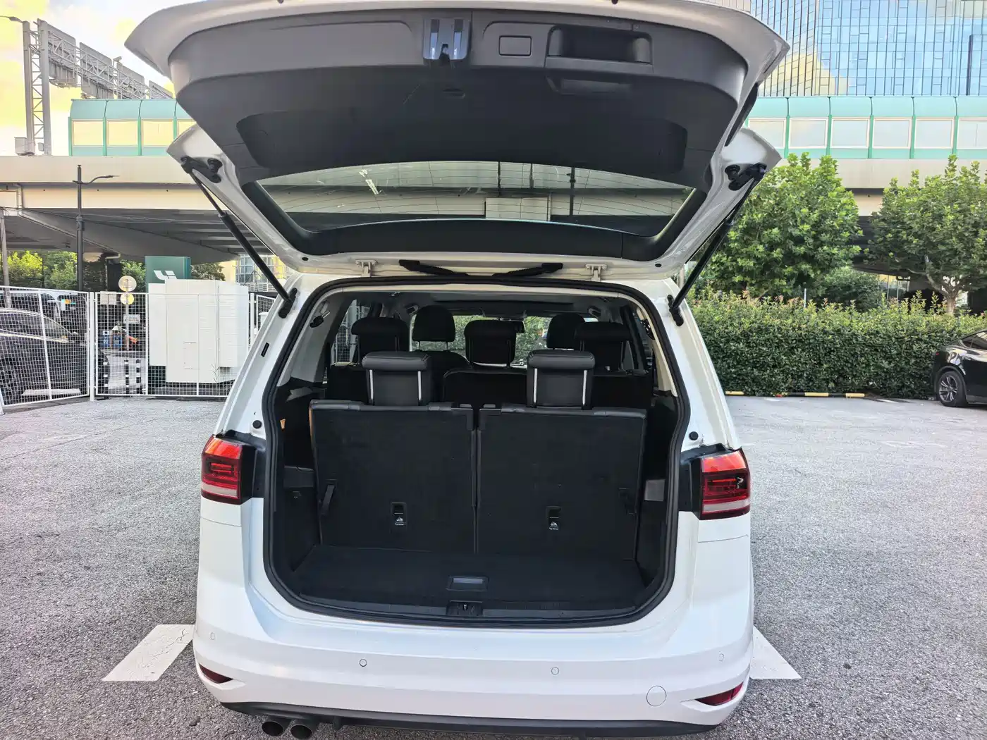 Volkswagen Touran 2020 2018 Touran L 280TSI DSG Comfort Edition 7-seater China VI