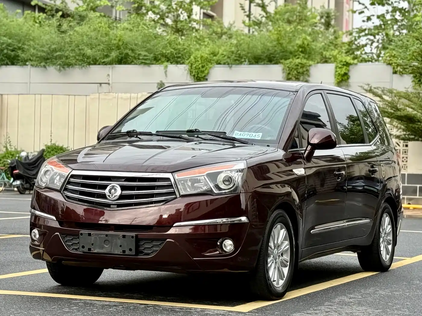 SsangYong Rodius 2014 2014 2.0T Diesel 2WD Luxury Navigation Edition