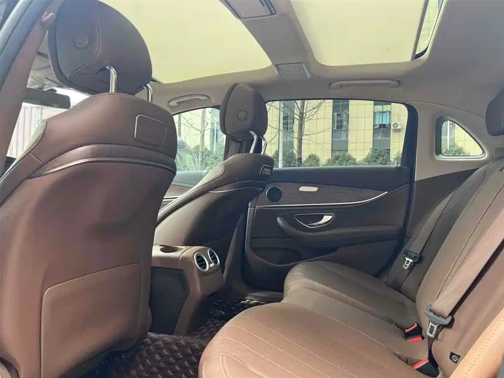 Mercedes-Benz E-Class 2020 Facelift E 300 L Fashion фото 5