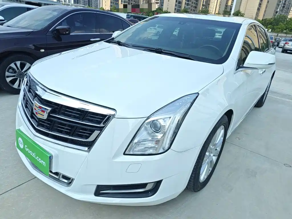 Cadillac XTS 2015 2014 28T Comfort