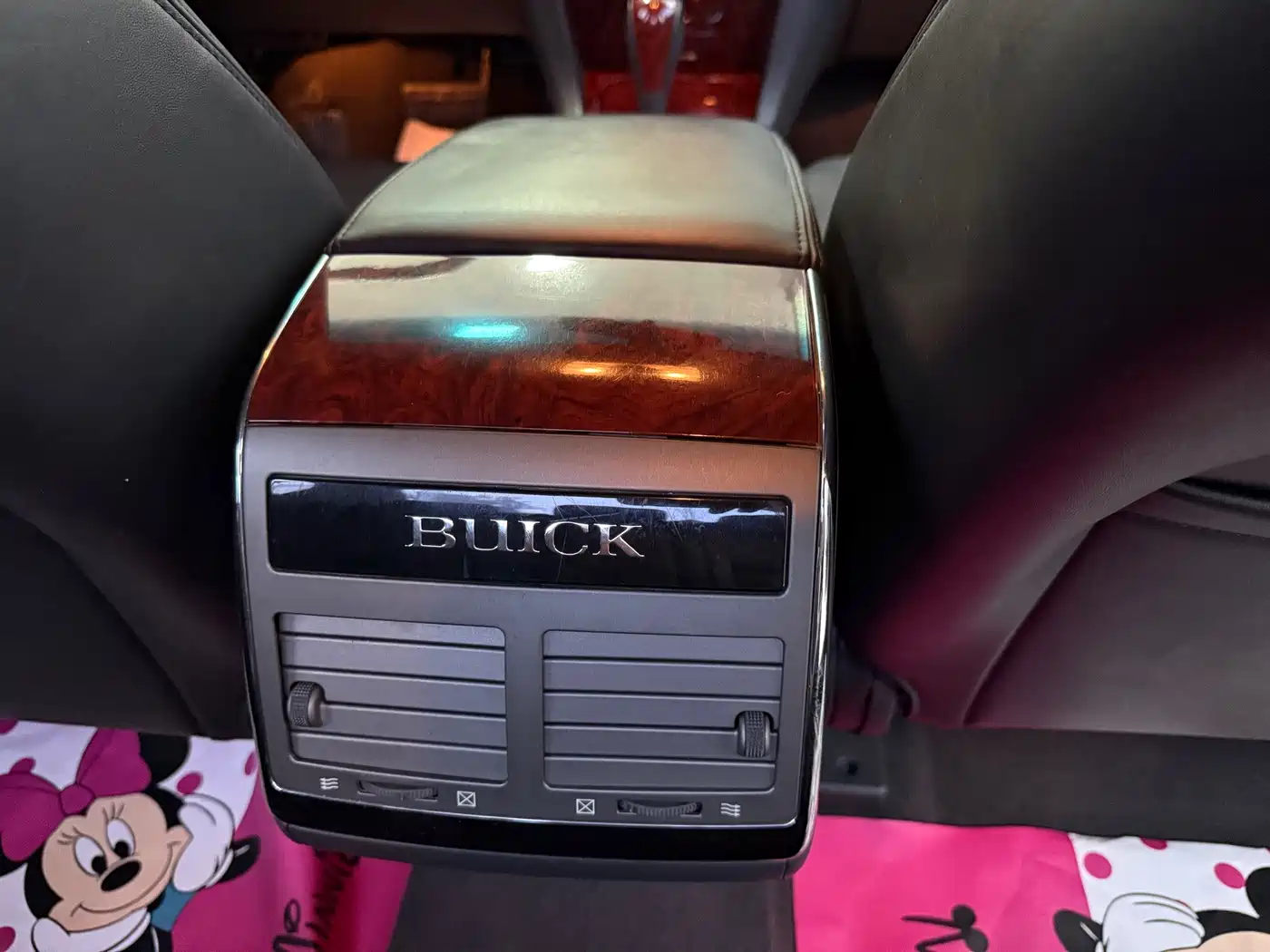 Photo 8 - Buick LaCrosse
