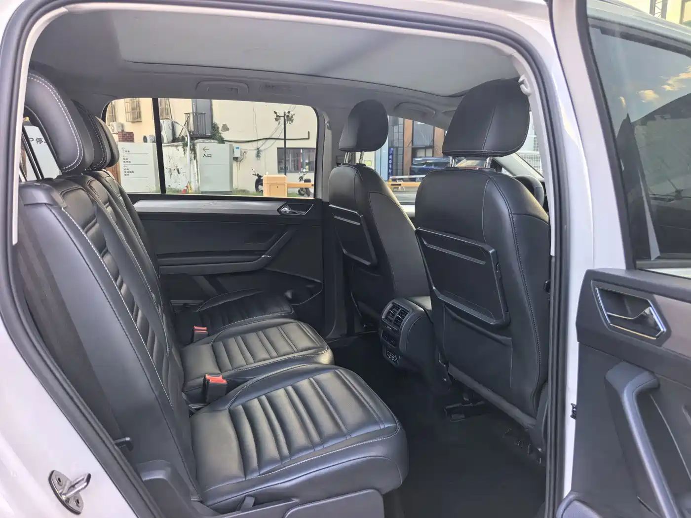 Volkswagen Touran 2020 2018 Touran L 280TSI DSG Comfort Edition 7-seater China VI