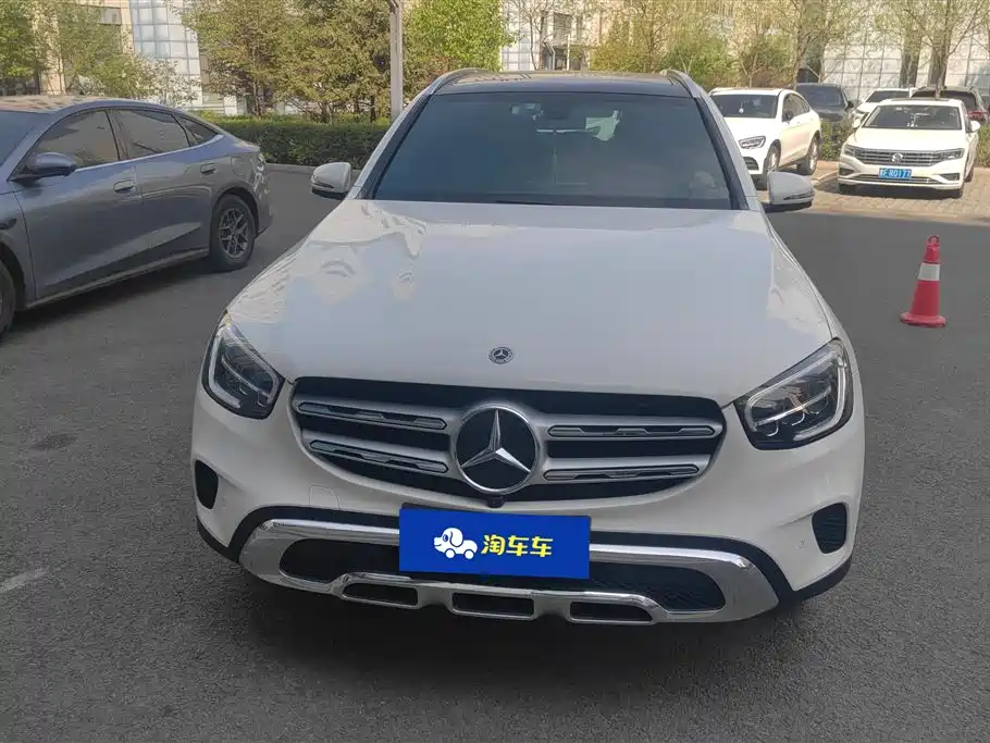 Mercedes-Benz GLC 2021 GLC 260 L 4MATIC Sporty фото 2