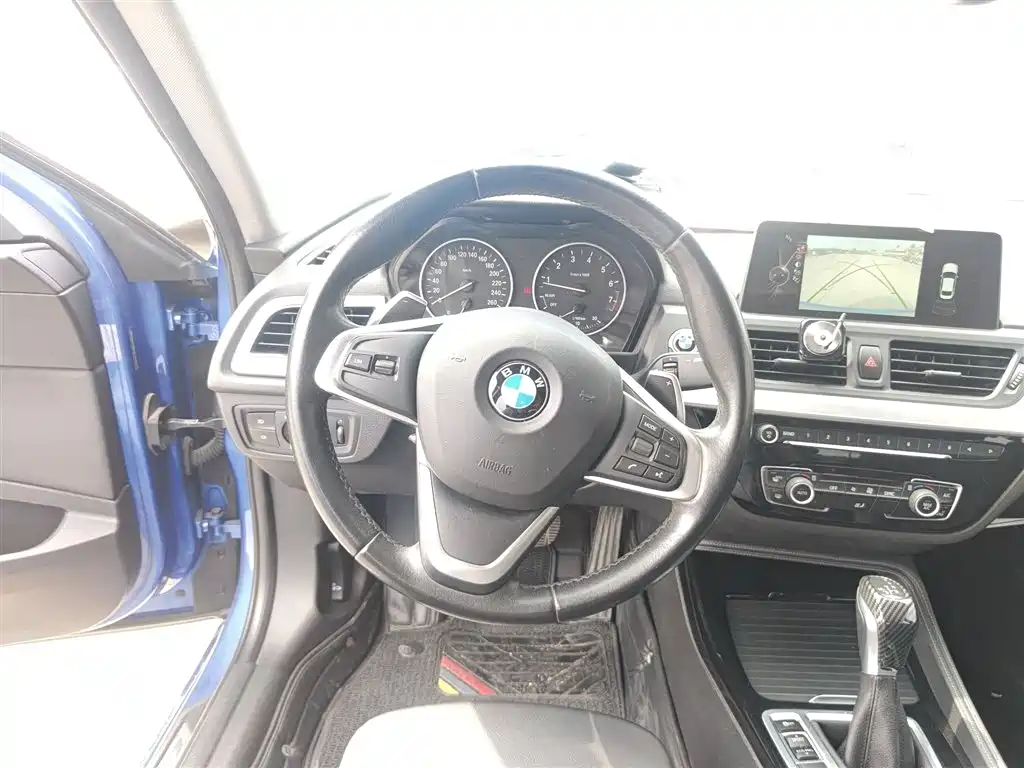BMW 1 Series 2017 120i Design Package фото 7