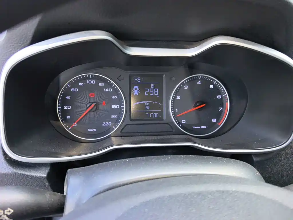 Фото 7 - MG ZS