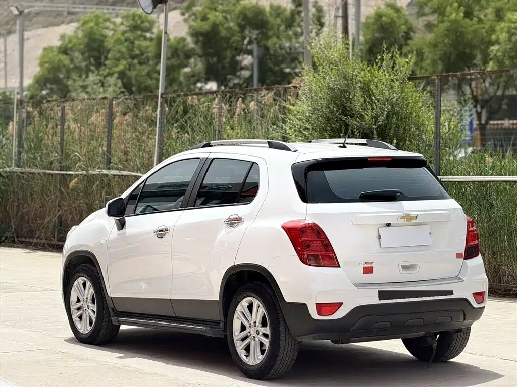 Chevrolet Trax 2017 1.4T Automatic 2WD Luxury фото 8