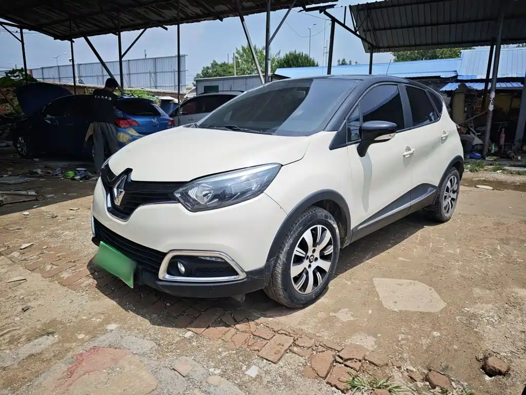 Renault Captur 2016 2015 1.2T Automatic Comfort Limited Edition