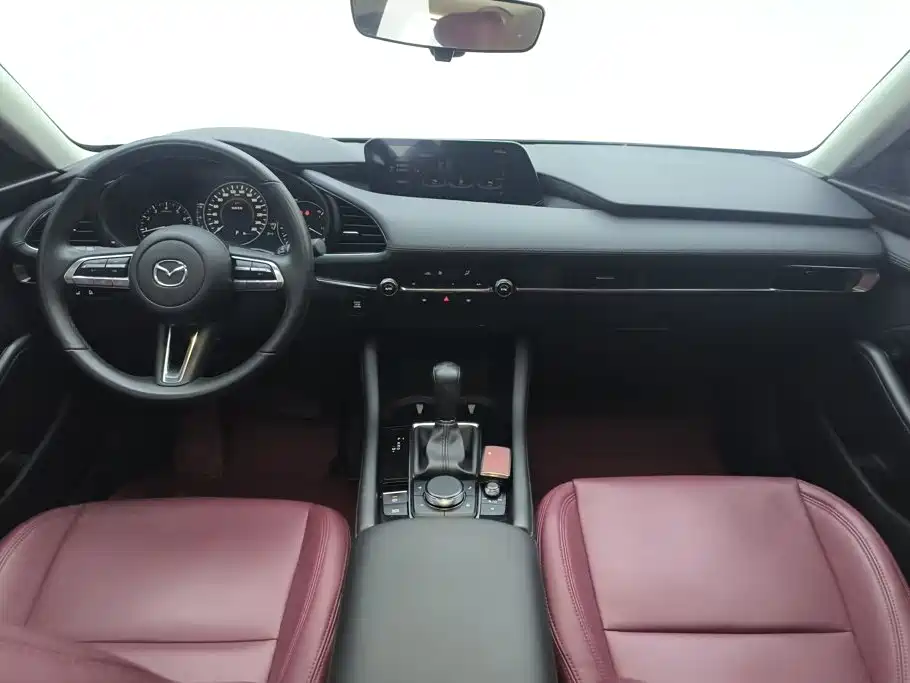 Mazda Mazda 3 2024 2023 2.0L Auto Zhixuan