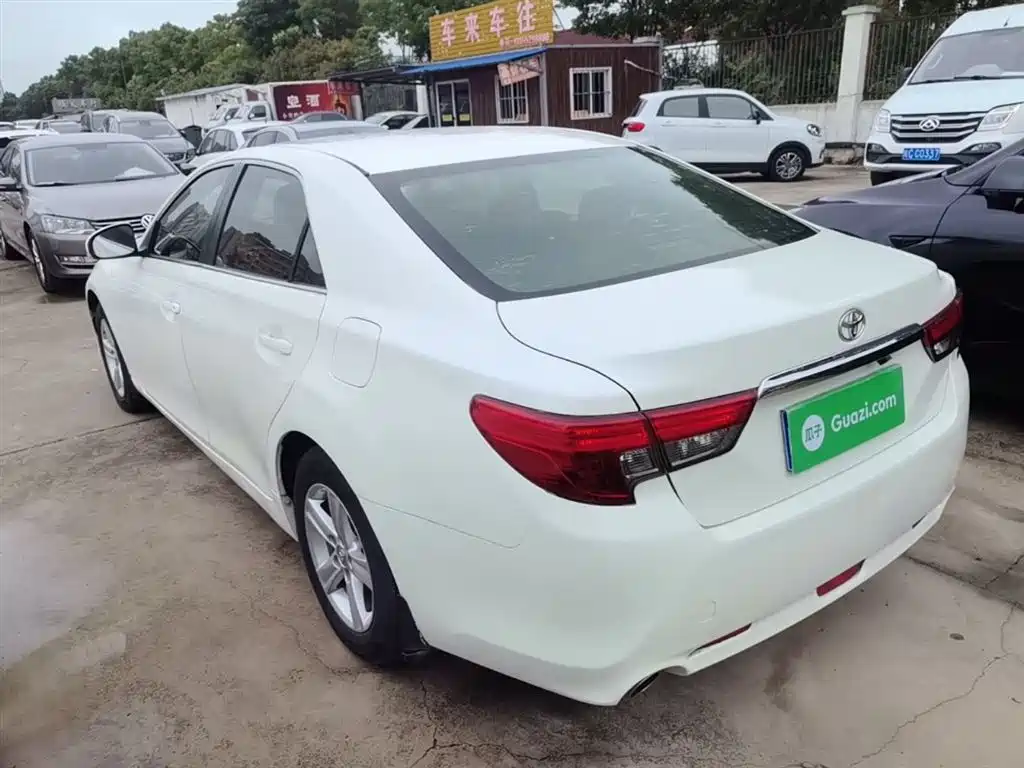 Toyota Reiz 2013 2.5S Elite Edition фото 5