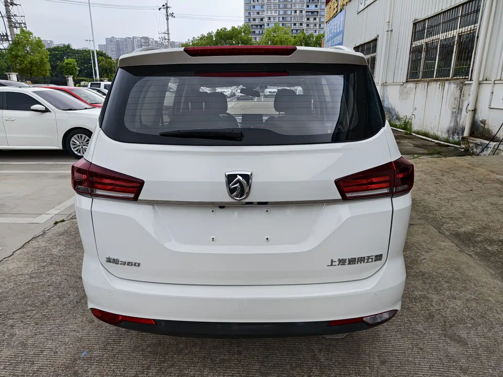 Фото 5 - Baojun 360