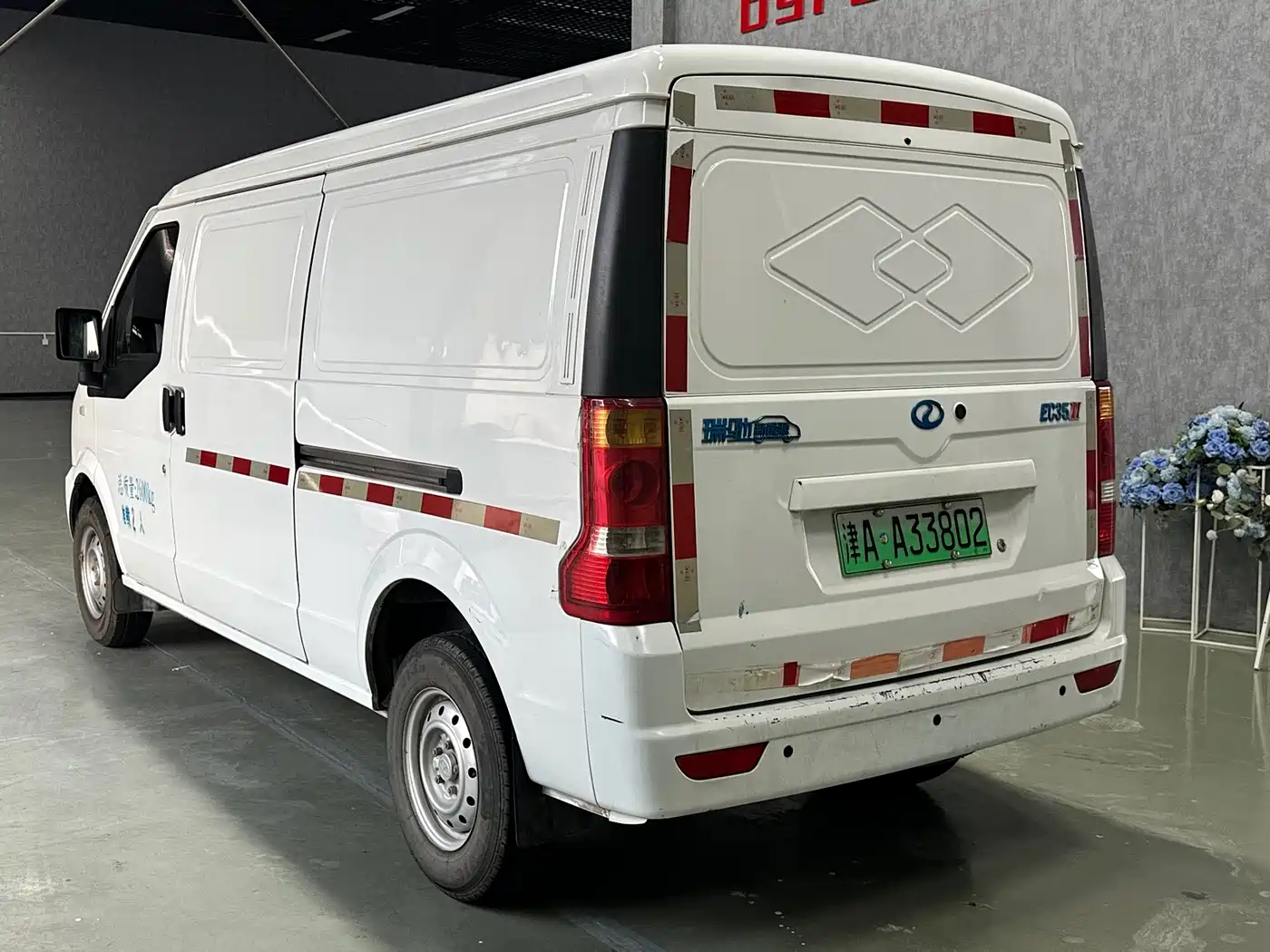 Ruichi New Energy EC35 2021 2021 EC35 III Standard Edition 38.64kWh