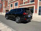 Фото 8 - Lexus LX