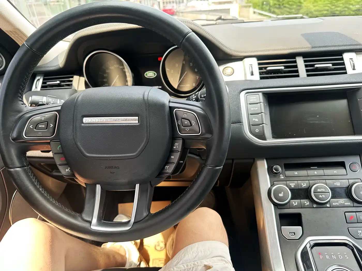 Land Rover Range Rover Evoque 2016 2015 2.0T 5-Door Intelligent Edition