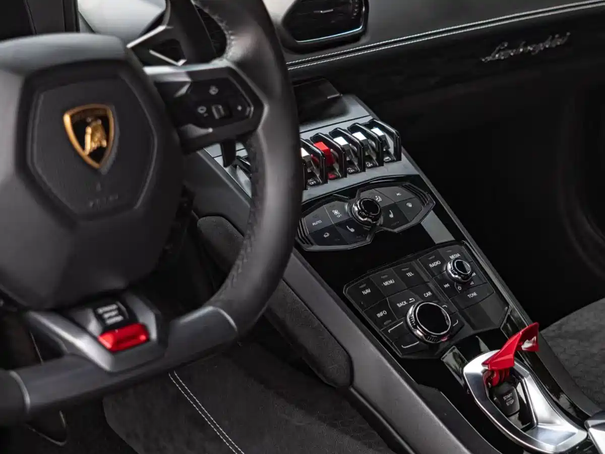Lamborghini Huracán 2014 LP 610-4 фото 8