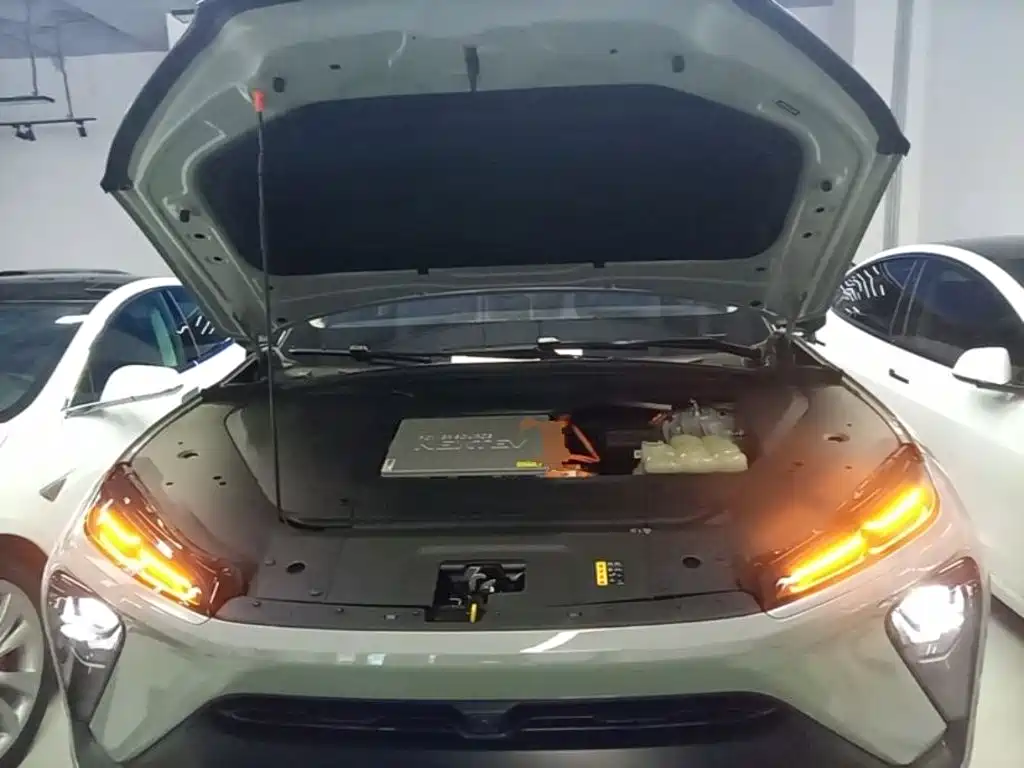 Фото 20 - NIO ES6