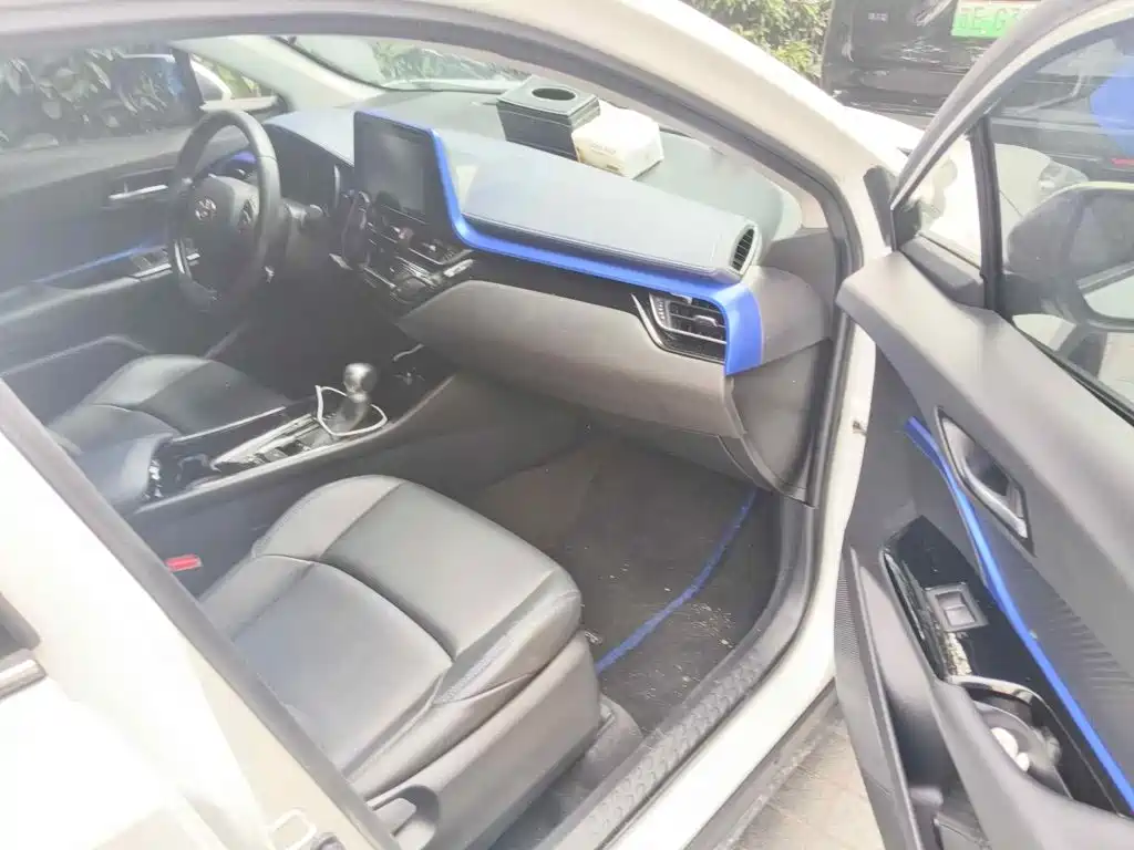 Toyota C-HR 2023 2021 2.0L Luxury Edition