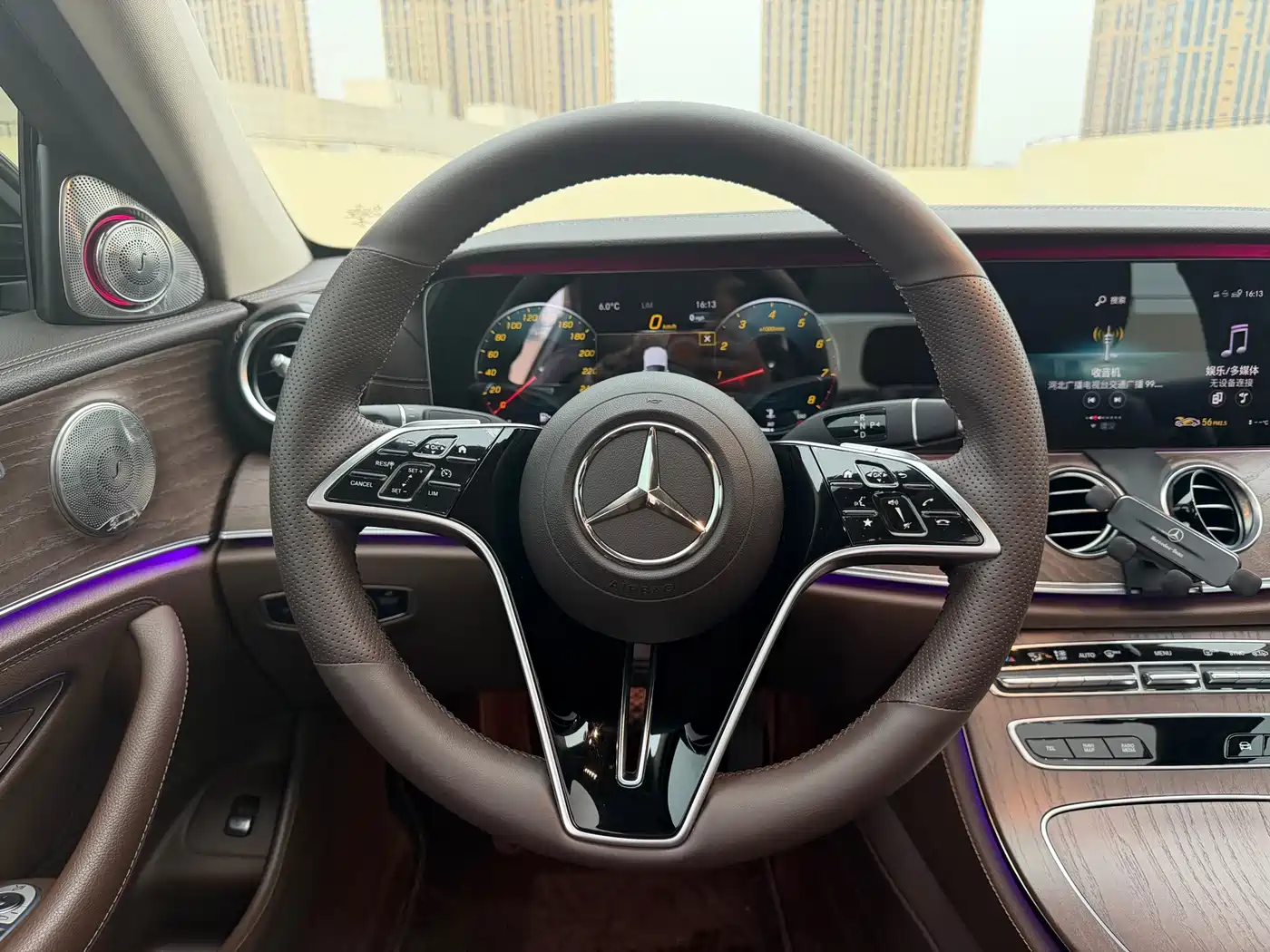 Mercedes-Benz E-Class 2021 E 300 L Fashion фото 8