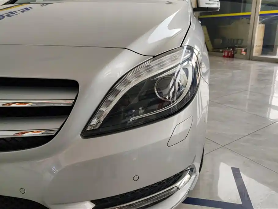 Mercedes-Benz B-Class 2012 B 200 фото 5