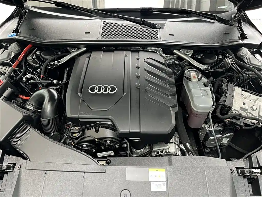 Audi A7 2024 2023 Model 45 TFSI Premium Selection Edition