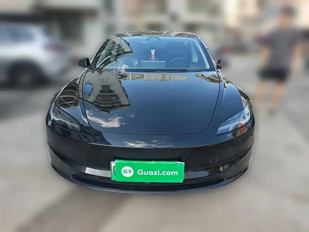 Tesla Model 3 2026 2025 Model Year Facelift Long Range Rear-Wheel Drive