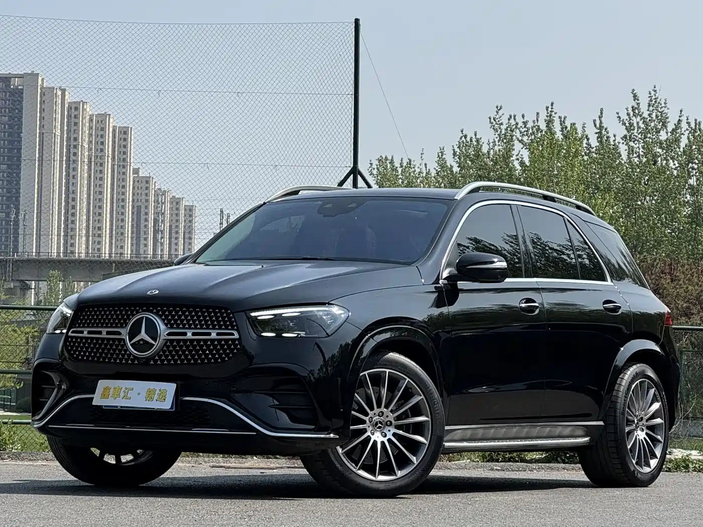 Mercedes-Benz GLE 2024 GLE 450 4MATIC Luxury фото 4