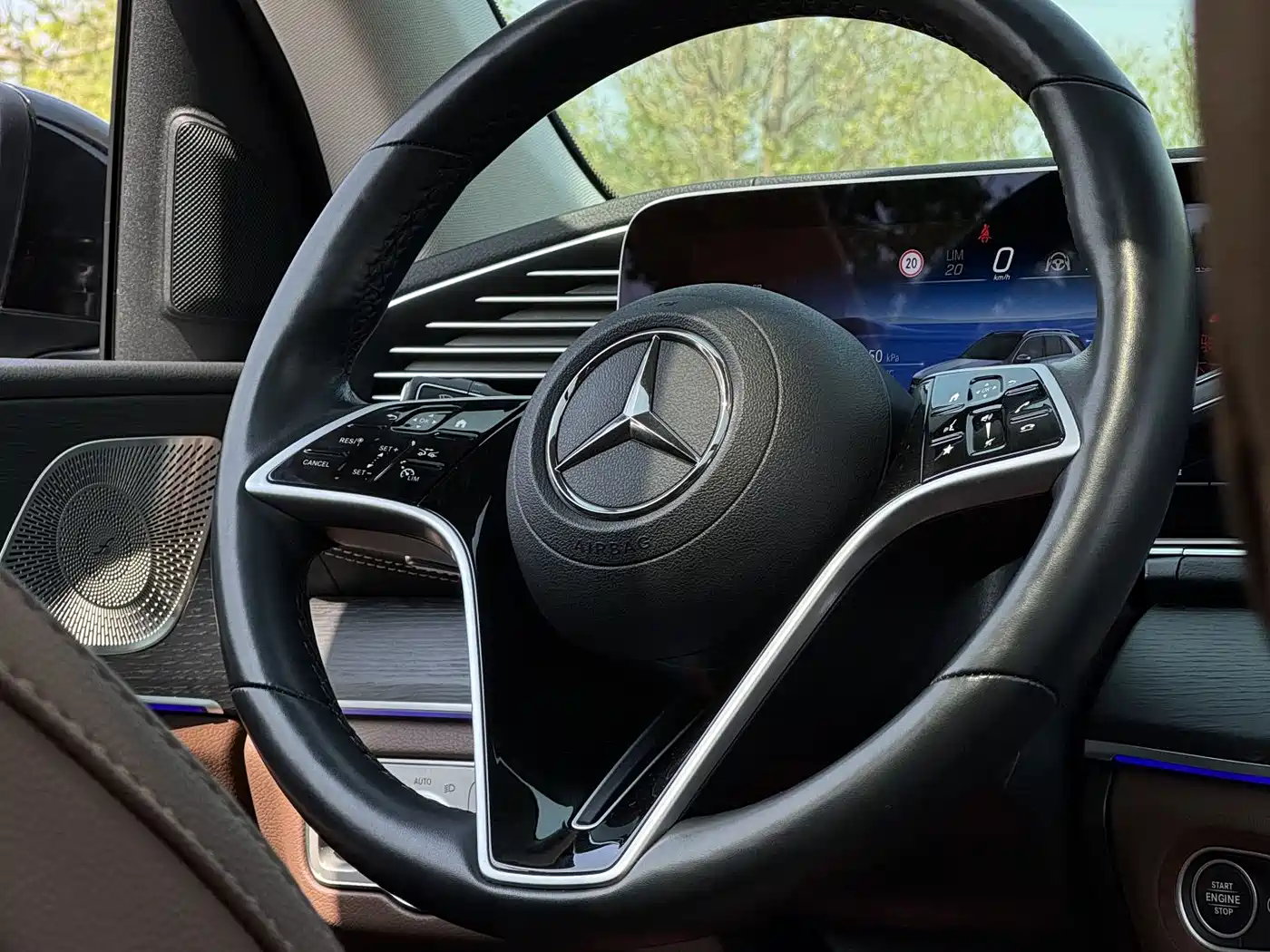 Mercedes-Benz GLE 2024 GLE 450 4MATIC Luxury фото 14