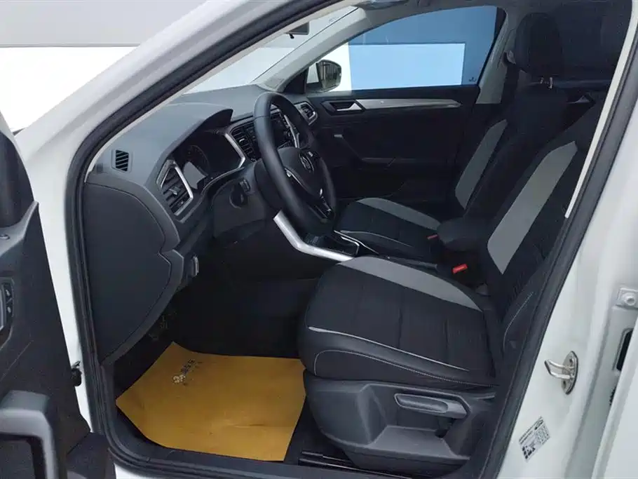 Volkswagen T-ROC 2019 230TSI DSG 2WD Progressive Version China VI фото 9