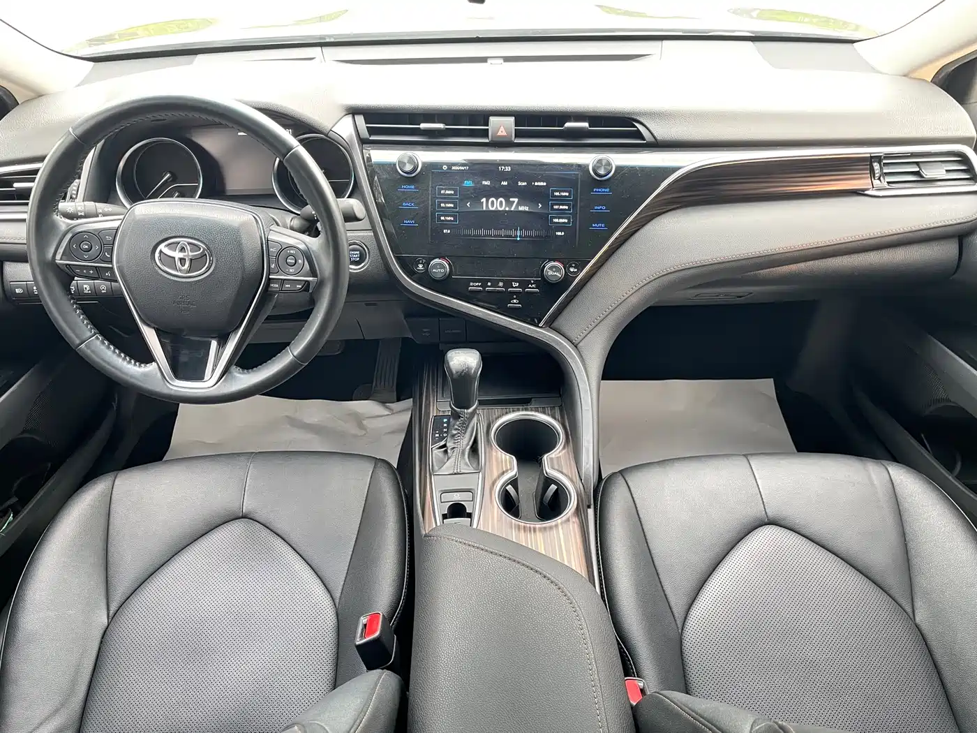 Toyota Camry 2019 Facelift 2.0G Luxury Edition фото 7