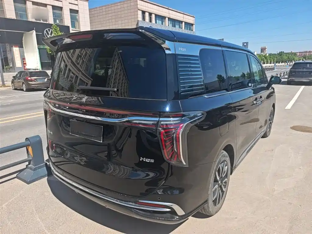 Hongqi HQ9 2023 2.0T Smart Connect Flag Enjoy Edition фото 7