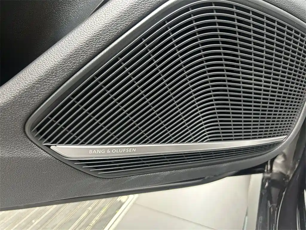Audi RS 5 2024 2023 Model RS 5 2.9T Sportback Obsidian Edition