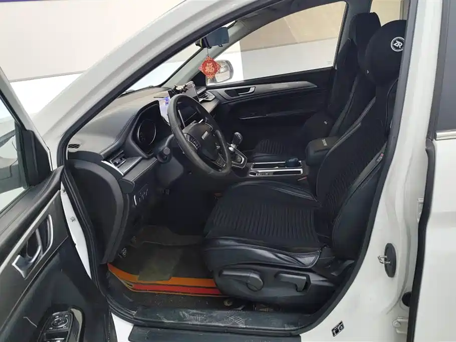 Haval M6 2021 PLUS 1.5T Manual Elite Smart Connect фото 9