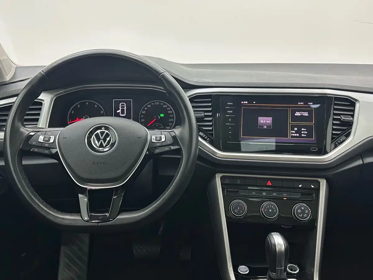 Volkswagen T-Roc, миниатюра 10