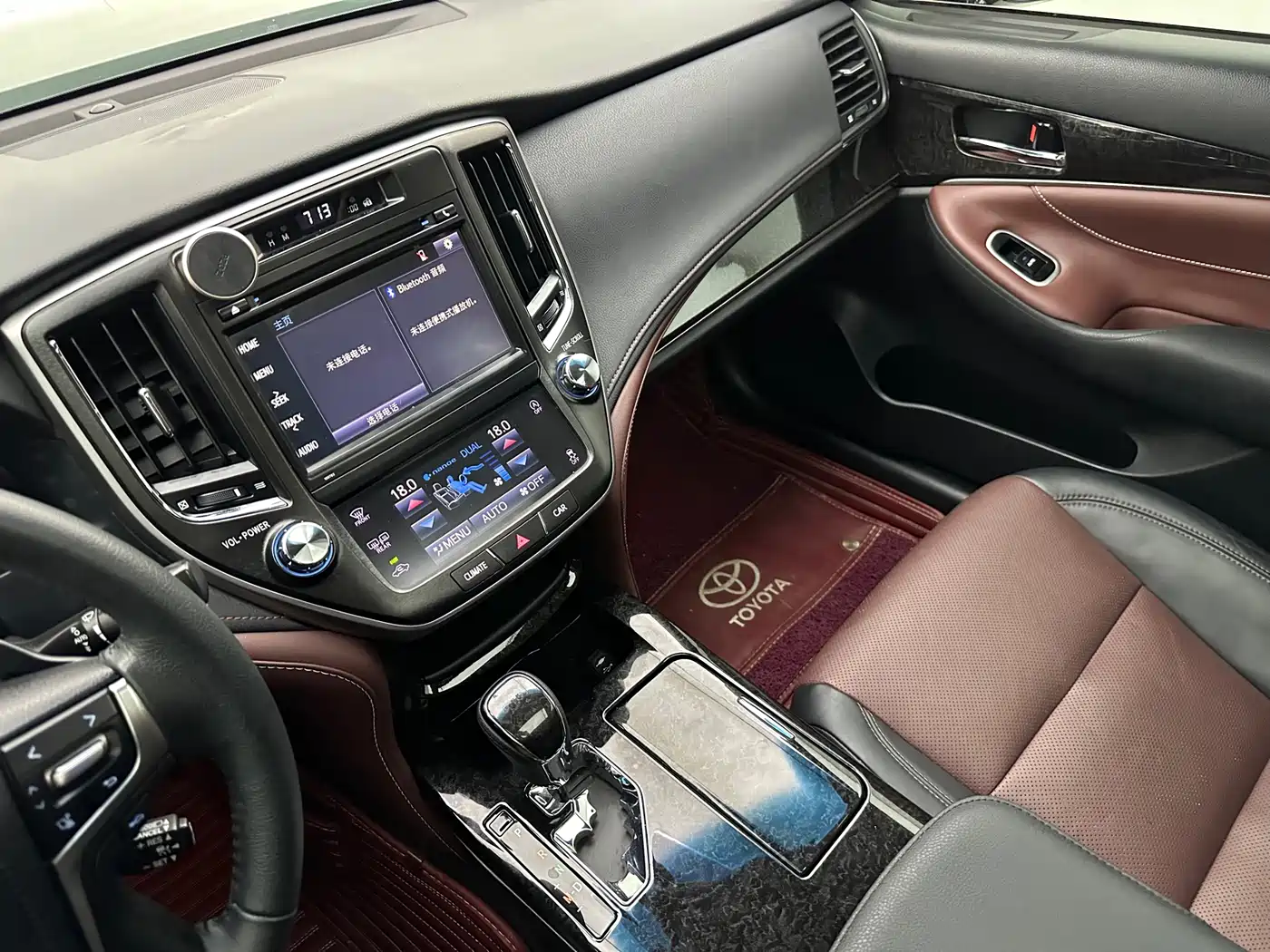 Toyota Crown 2018 2.0T Sport Edition фото 13